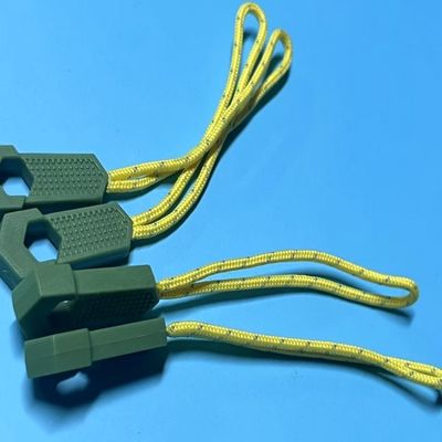 500Pcs πλαστικό σιλικόνη jumpsuit φερμουάρ βοηθός νάιλον φερμουάρ τραβήχτης για ρούχα ενδυμάτων