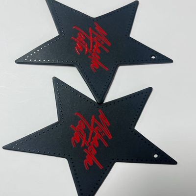 Εμπορικά ρούχα Swing Clothing Hang Tag Star Design Για Ευχαριστήσεις Κόμματος