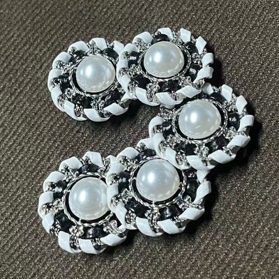 Eco Friendly Rectangle Garment Buttons Versatile Options for Tailors and Fashion Brands Seeking Sustainable Solutions