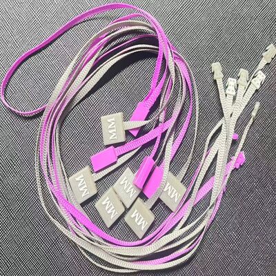 Μοναδικό και εντυπωσιακό πλαστικό ετικέτα Fastener Δημιουργικό στυλ για να προσελκύσει την προσοχή των πελατών και να βελτιώσει την αποτελεσματικότητα της ετικέτας